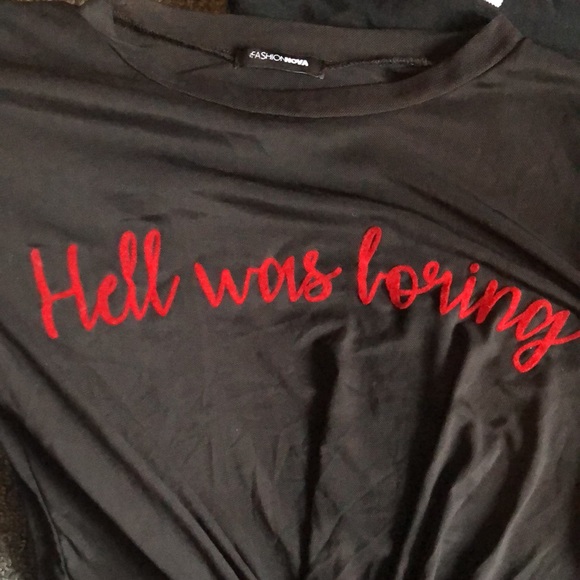 B*tch🖤 - Picture 2 of 6